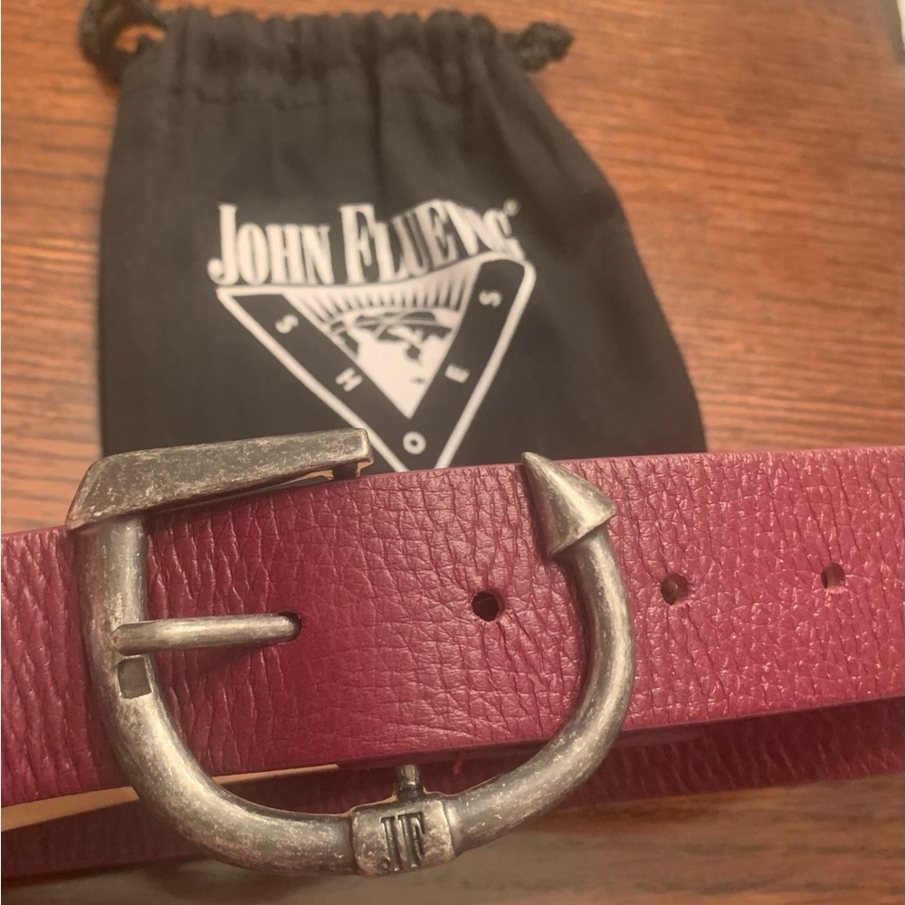 John Fluevog Devils Tail custom leather belt size 44 New in bag- never worn